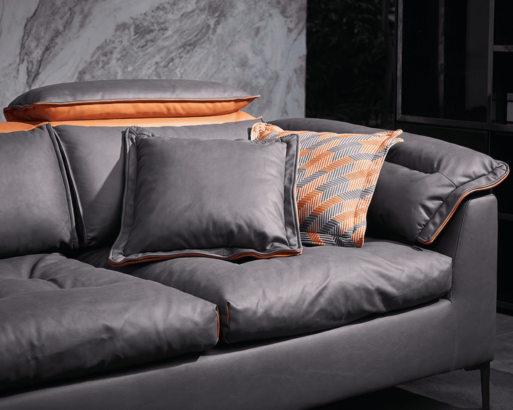 Whitmore Sectional Sofa (Black)